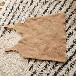NWT Womens Sweater Tank Old Navy size Medium NEW Camel color